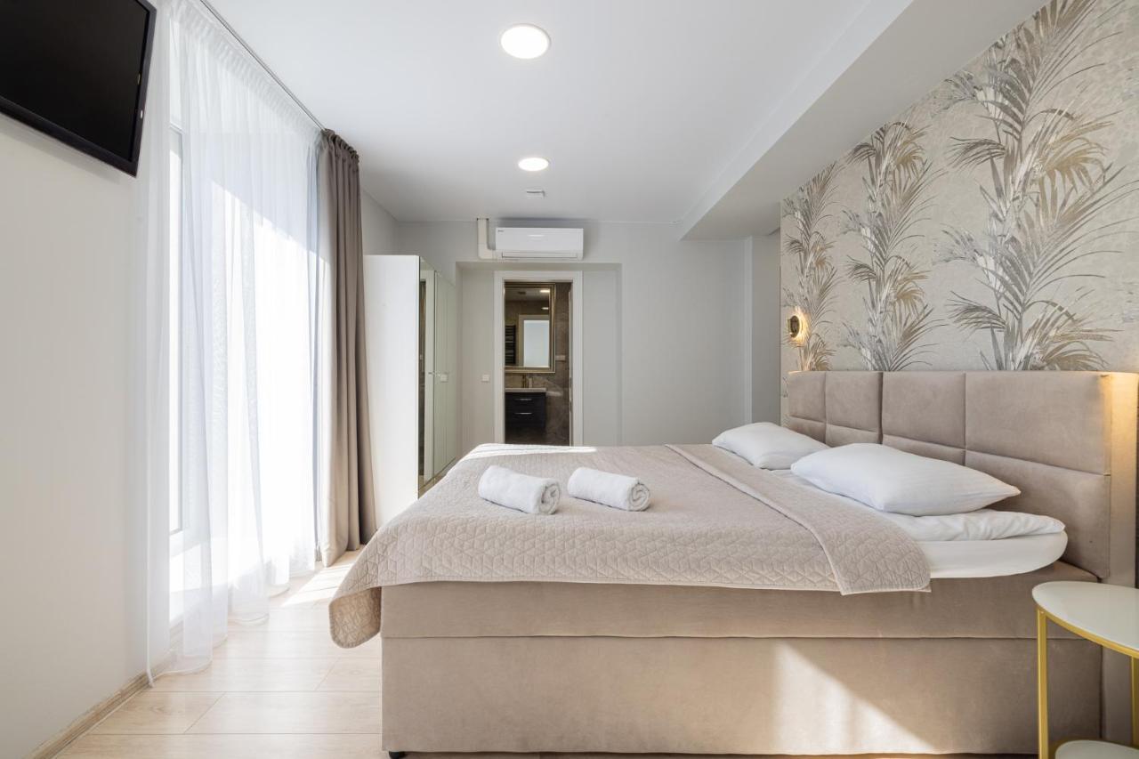 Dharma Stay Apartamentai Su Terasa Ir Vaizdu I Miesta Telšiai エクステリア 写真