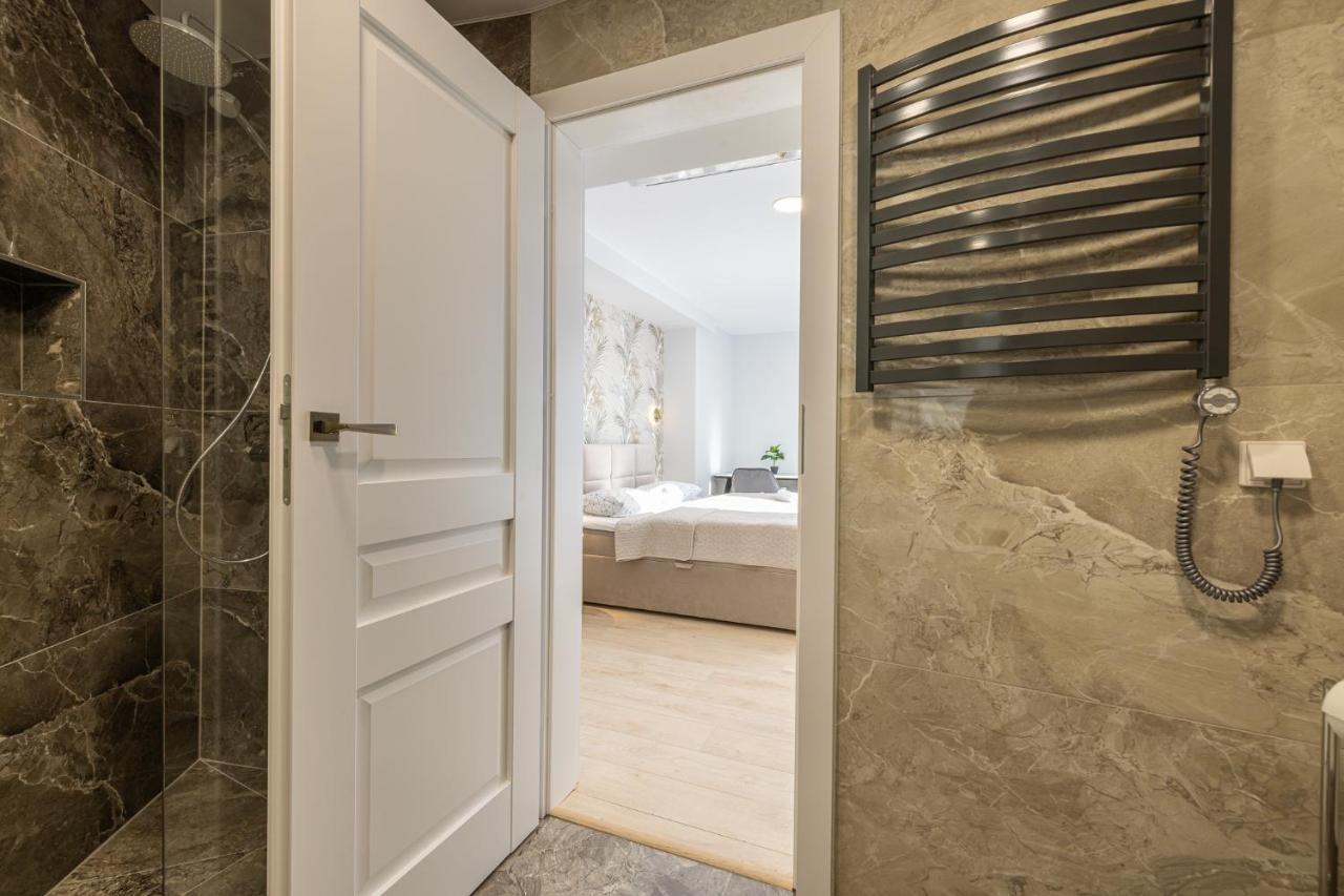 Dharma Stay Apartamentai Su Terasa Ir Vaizdu I Miesta Telšiai エクステリア 写真