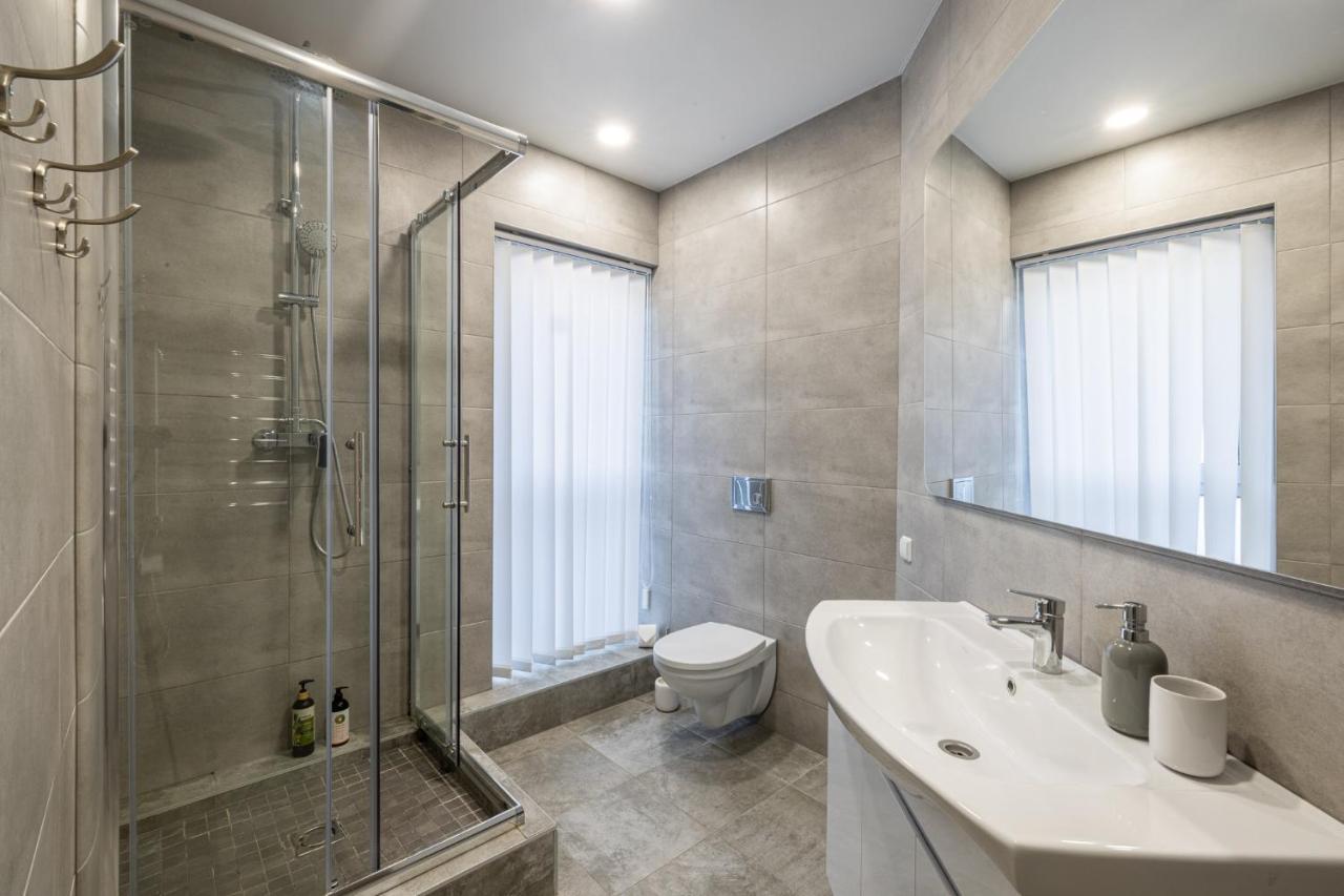 Dharma Stay Apartamentai Su Terasa Ir Vaizdu I Miesta Telšiai エクステリア 写真